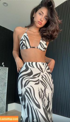 Melody Oz photo #0432