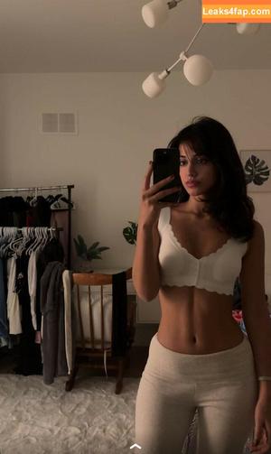 Melody Oz photo #0444