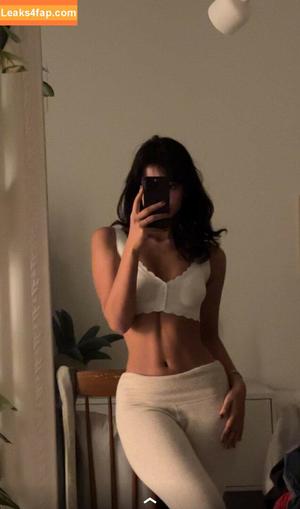 Melody Oz photo #0455