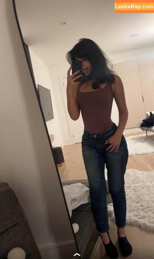 Melody Oz photo #0490