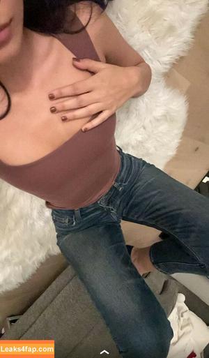 Melody Oz photo #0496