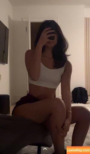 Melody Oz photo #0570