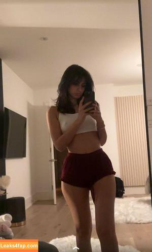 Melody Oz photo #0572