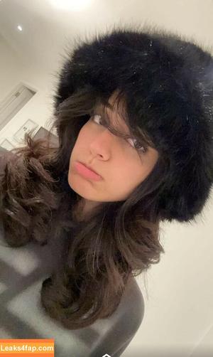 Melody Oz photo #0585