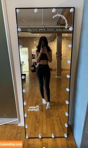 Melody Oz photo #0591