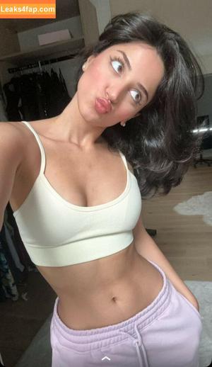 Melody Oz photo #0610