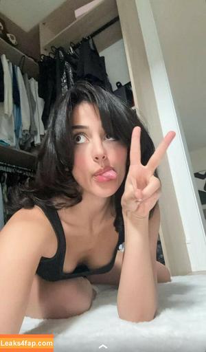 Melody Oz photo #0642