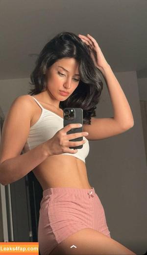 Melody Oz photo #0790