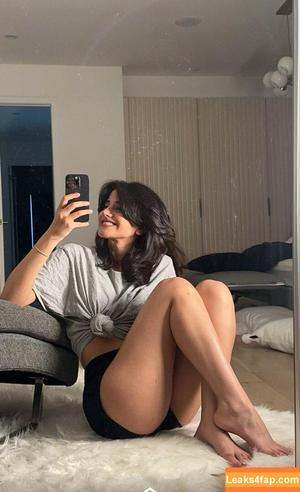 Melody Oz photo #0835