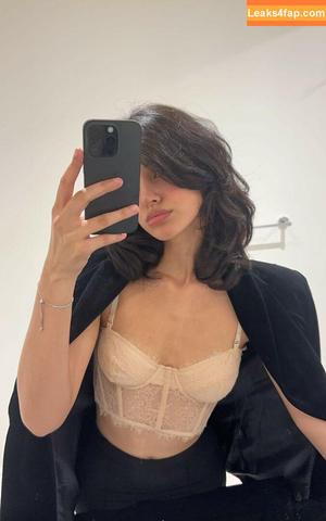 Melody Oz photo #0885