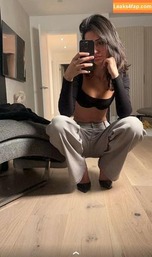 Melody Oz photo #0965