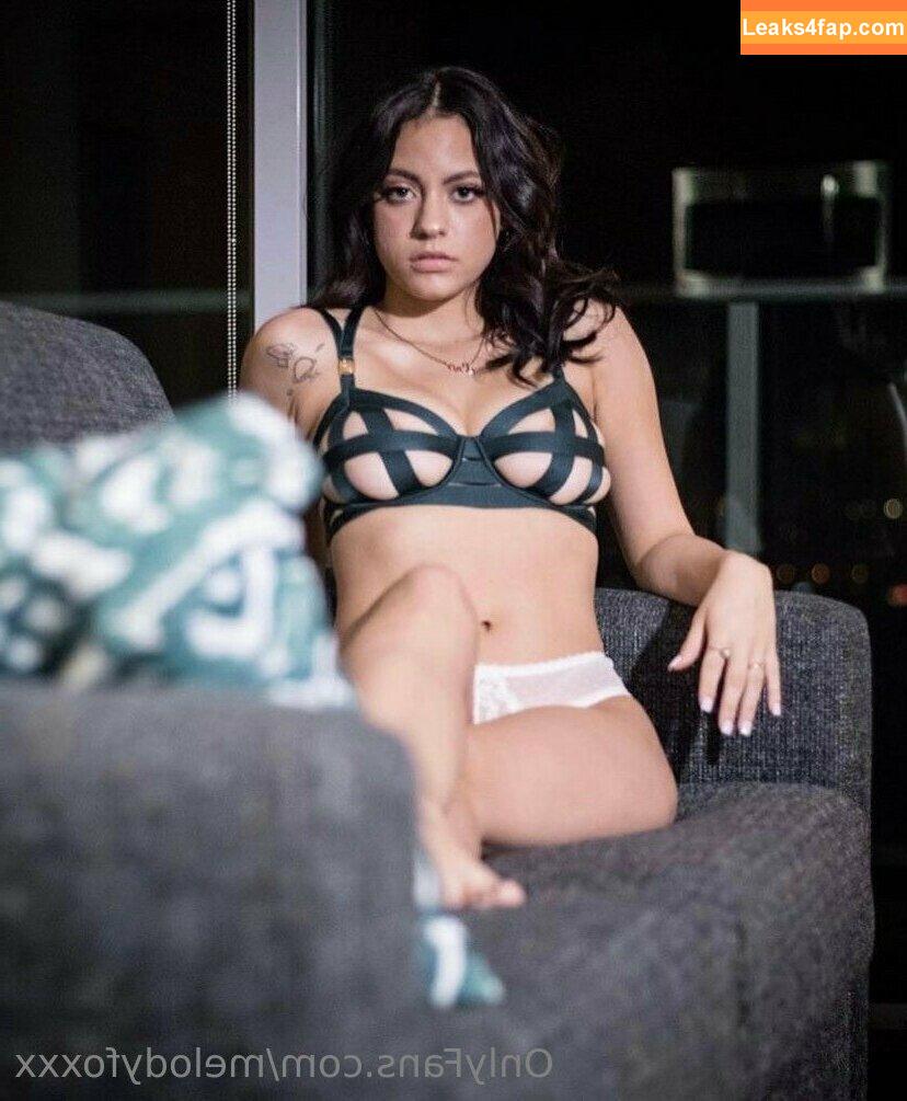 melodyfoxxx / mz_foxx_m leaked photo photo #0100