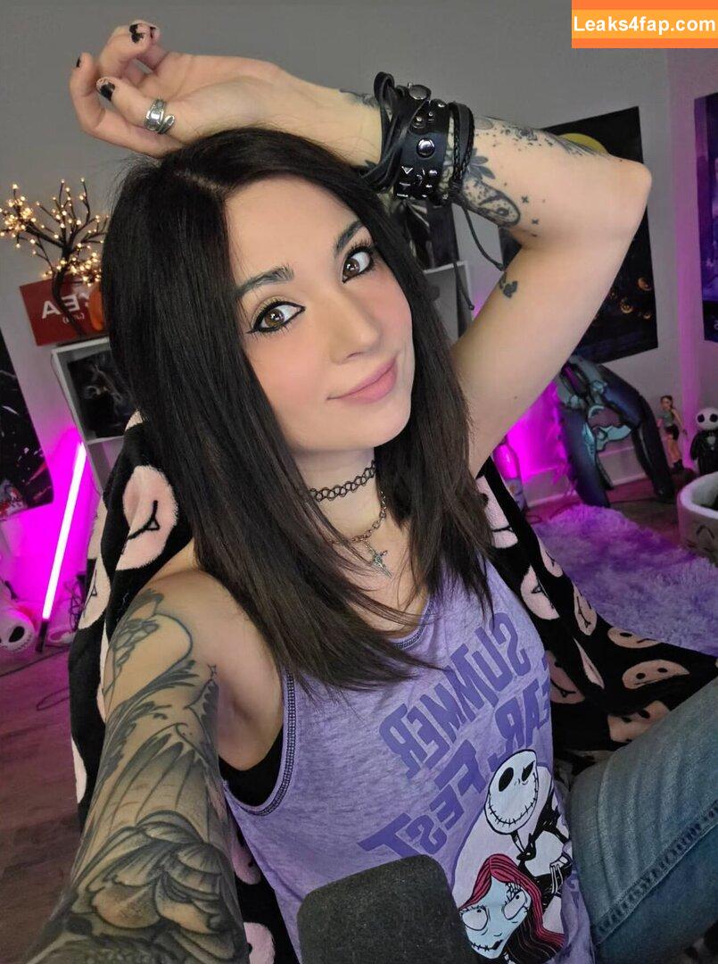 MelonieMac /  leaked photo photo #0357