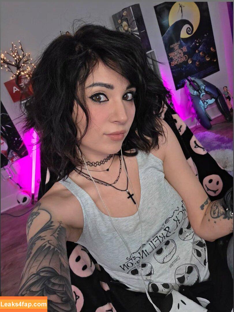 MelonieMac /  leaked photo photo #0359