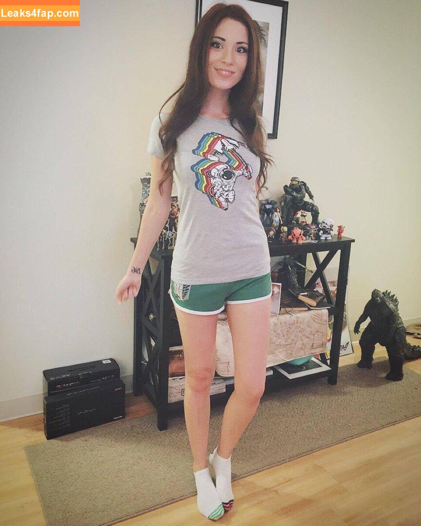 MelonieMac /  leaked photo photo #0365