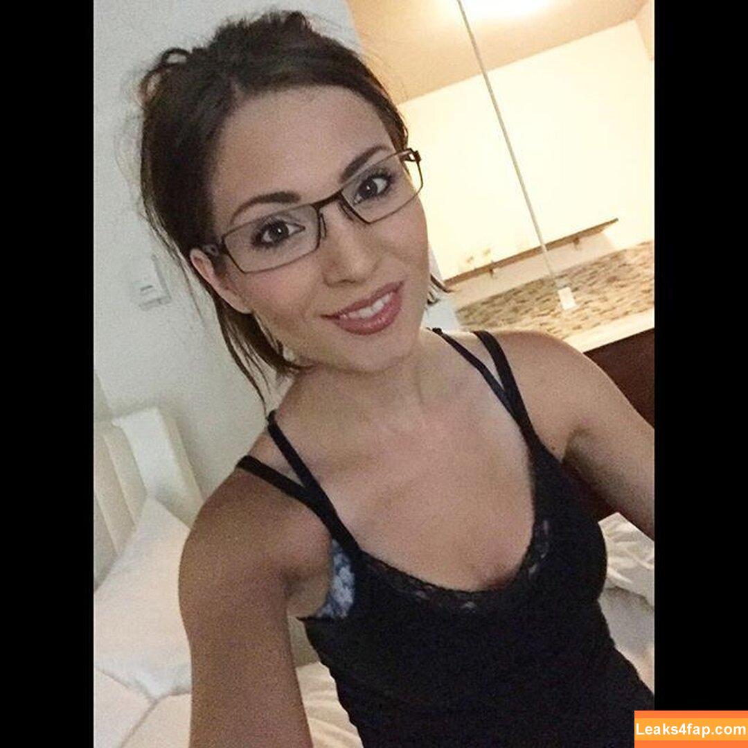 MelonieMac /  leaked photo photo #0376