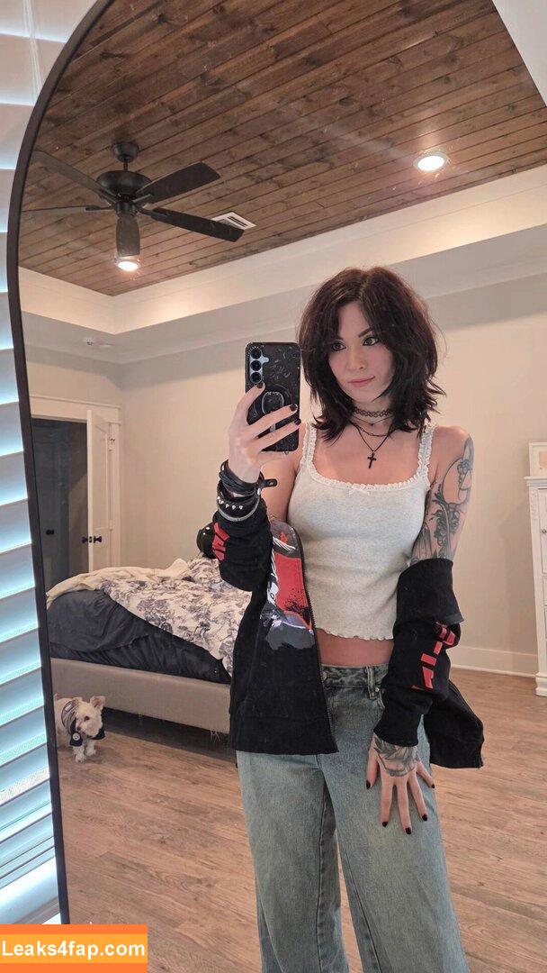 MelonieMac /  leaked photo photo #0386