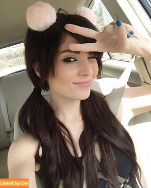 MelonieMac photo #0350