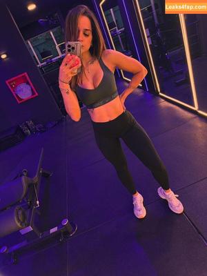melrodriguezfit photo #0002