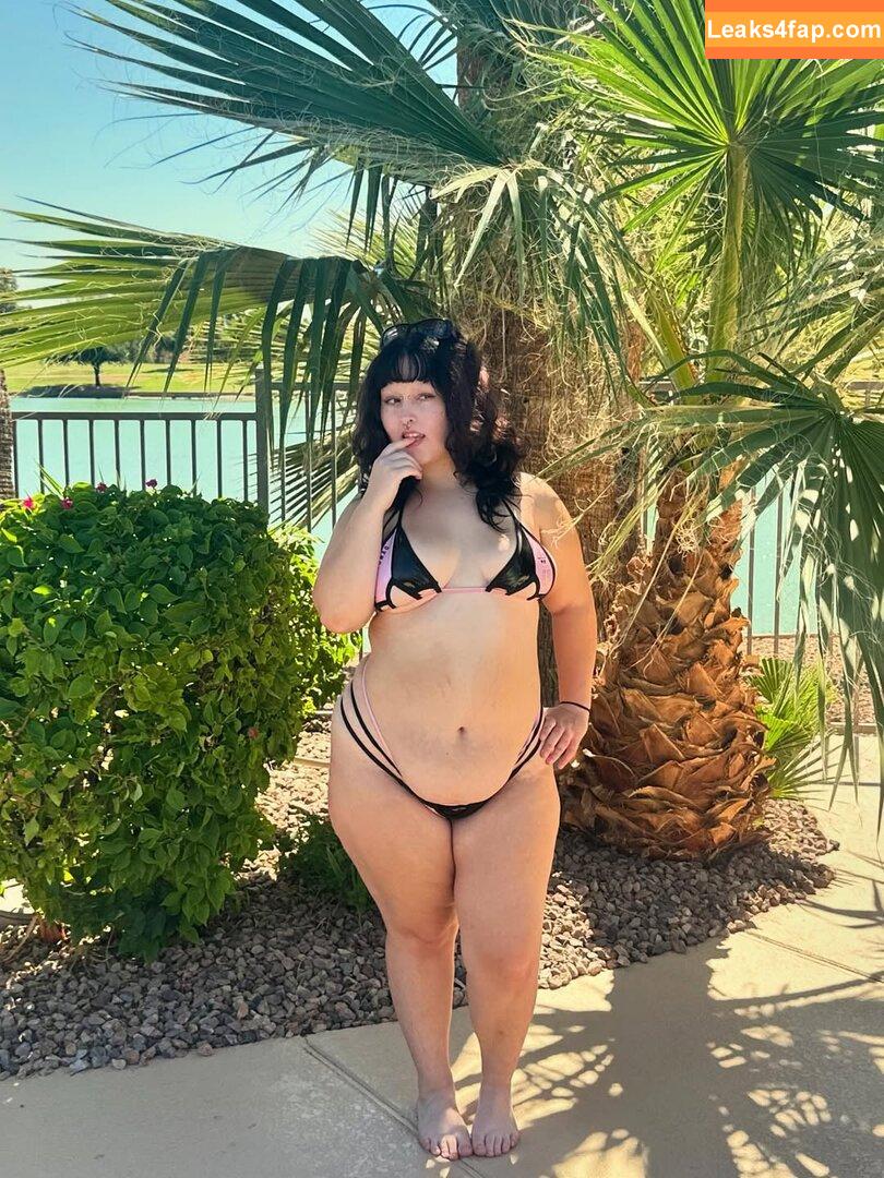 Meltyoureyelids leaked photo photo #0008
