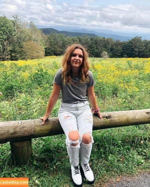 memichelle photo #0001