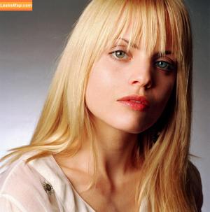 Mena Suvari фото #0082