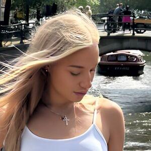 random model