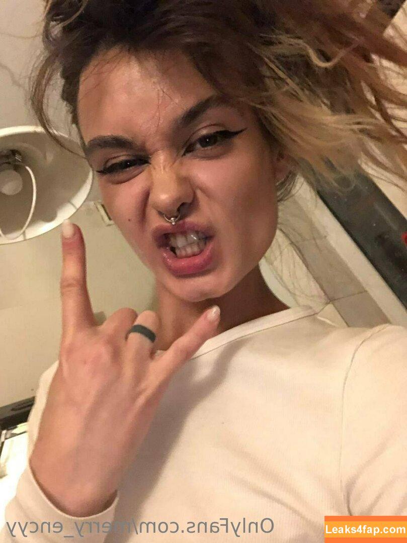 merry_encyy / amyymarie118 leaked photo photo #0072