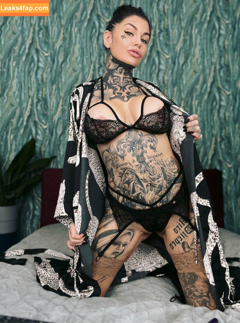 Merry4Fun / anniangel911 / merry4fun_m4f leaked photo photo #0247