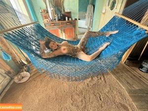 Merry4Fun photo #0257