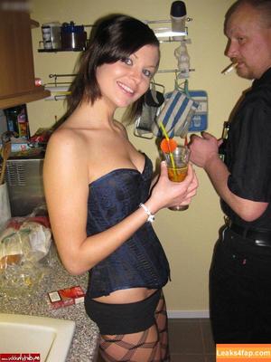 Merry4Fun photo #0706
