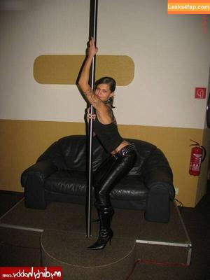 Merry4Fun photo #0723