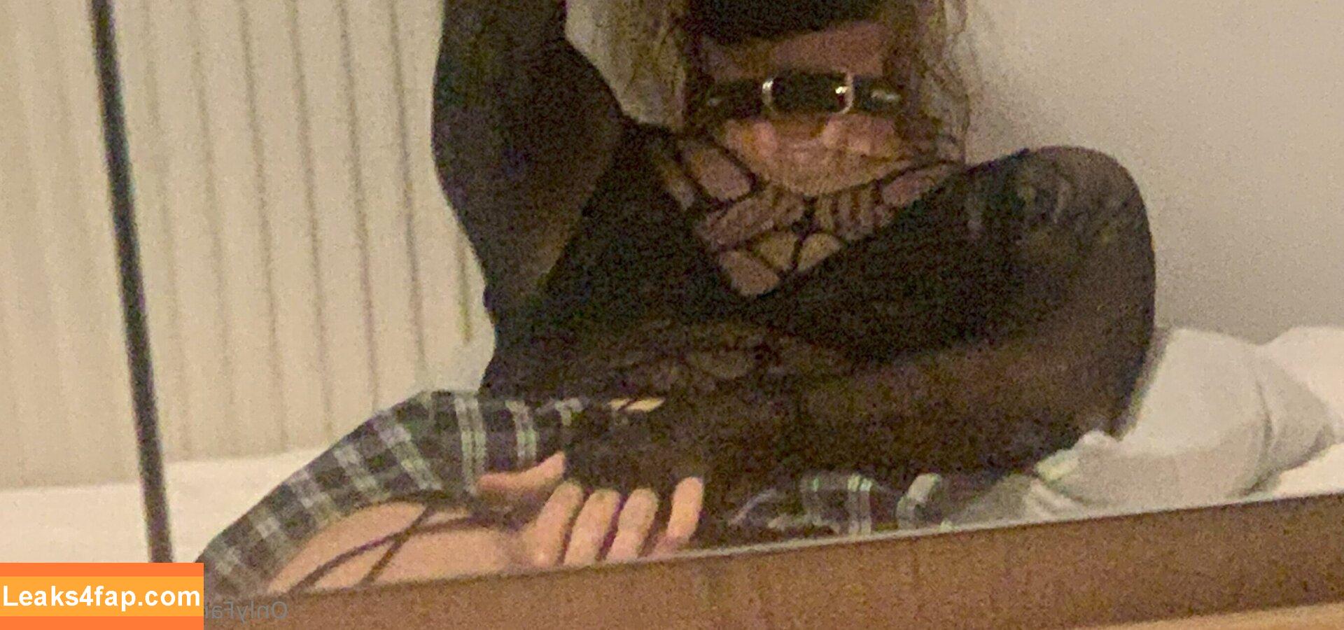merusucc / meruthesexysuccubus leaked photo photo #0001