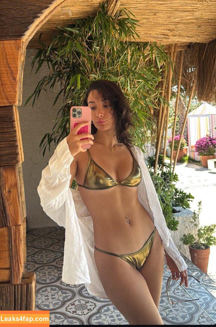 Merve Cin /  leaked photo photo #0008