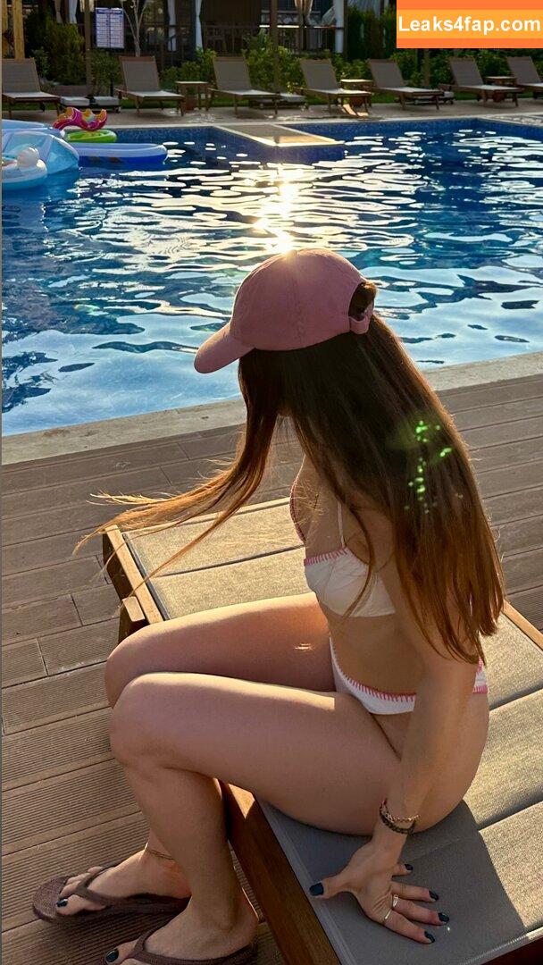 Merve Elmas / Mrv.lms leaked photo photo #0332