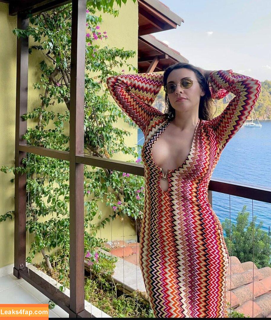 Merve Ozkaynak Onlyfans leaks