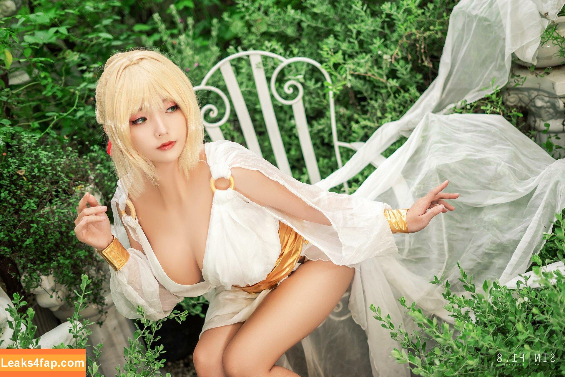 Messie Huang / Messie 黄 Cosplay / messiecosplay слитое фото фото #0202