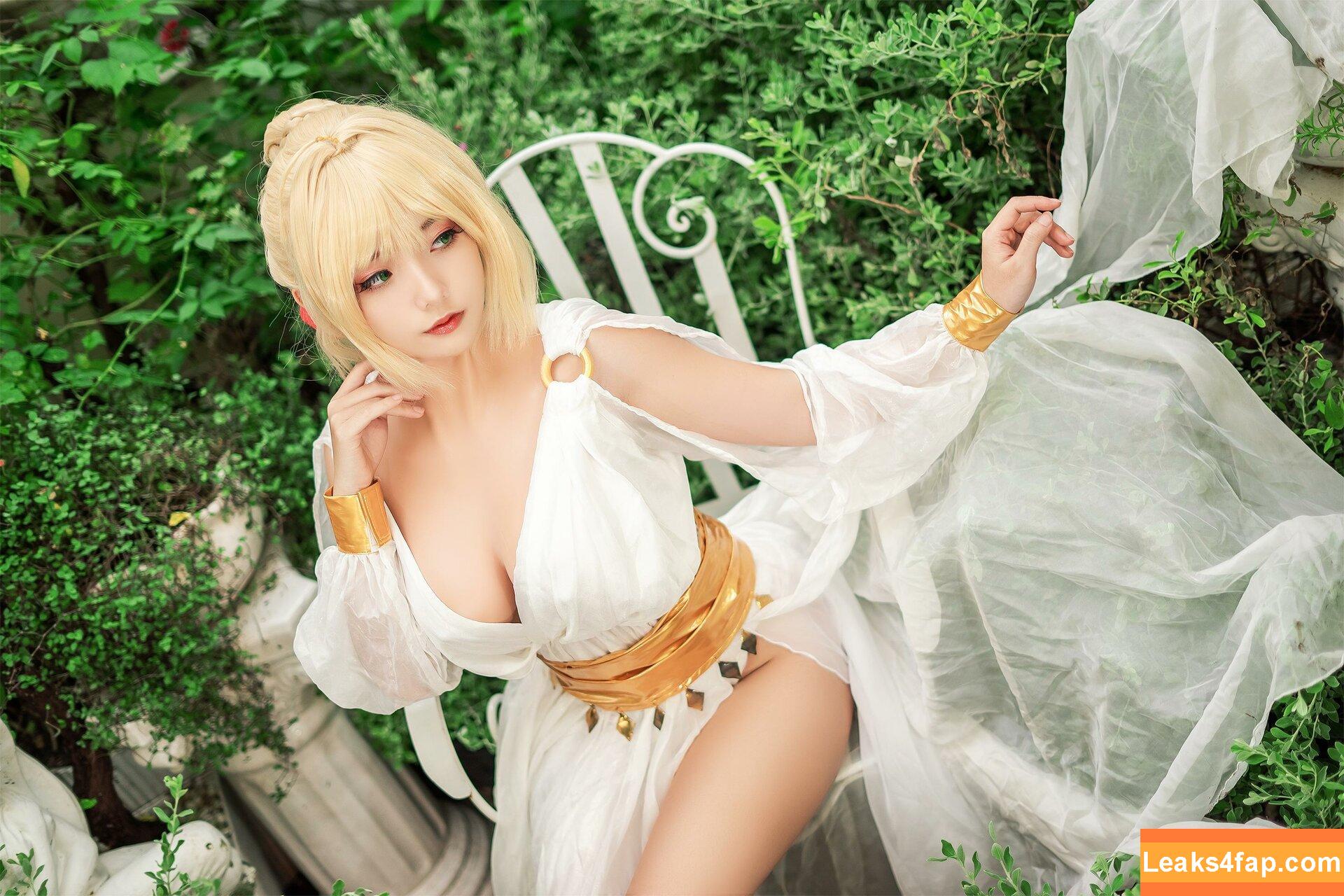 Messie Huang / Messie 黄 Cosplay / messiecosplay слитое фото фото #0210