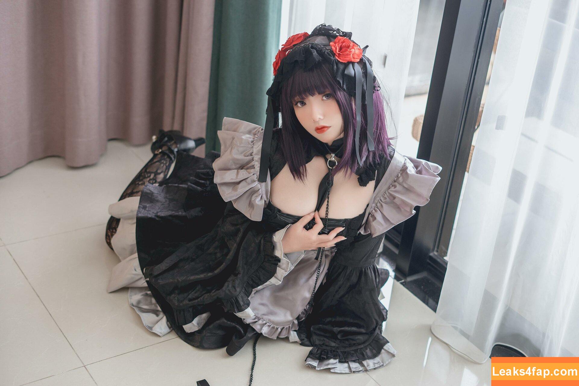 Messie Huang / Messie 黄 Cosplay / messiecosplay leaked photo photo #0225