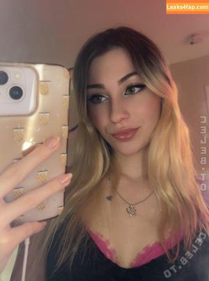 Mew Marie photo #0001