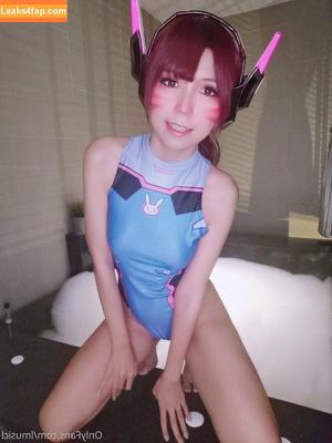 Mewjiic photo #0222