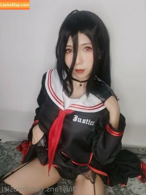 Mewjiic photo #0236