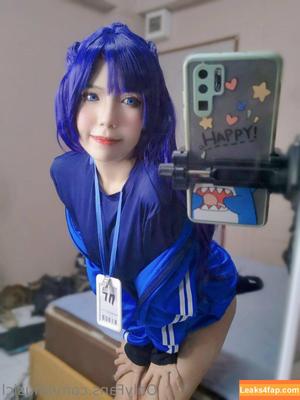 Mewjiic photo #0241