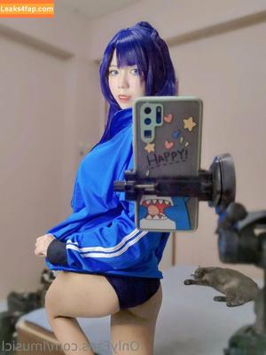 Mewjiic photo #0243
