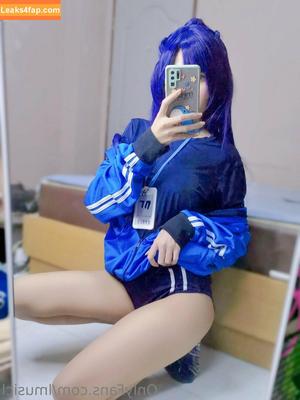 Mewjiic photo #0249