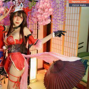 Mewjiic photo #0679