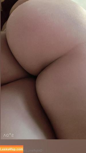 mewmew79 photo #0012