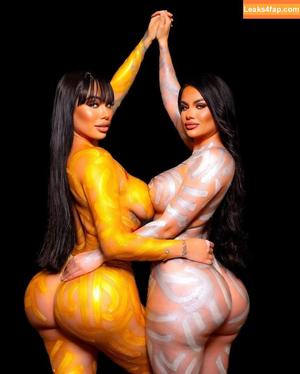 mexicananextdoor photo #0020