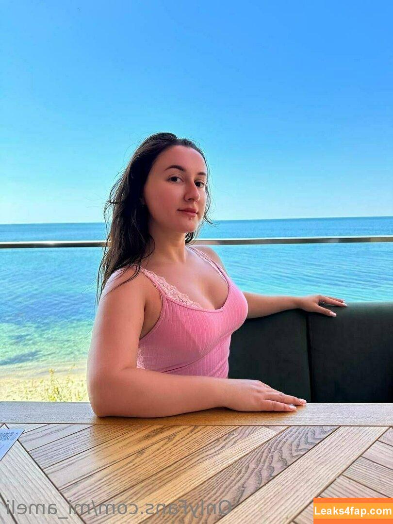 mi_ameli /  leaked photo photo #0214