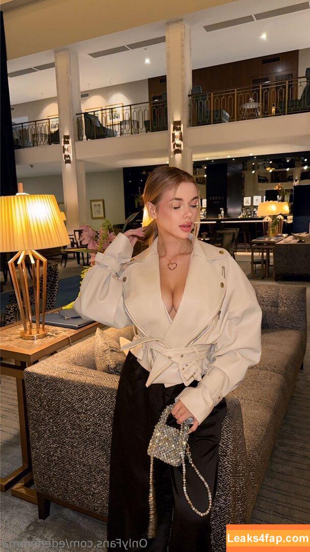 mi_mia_hart / mimirosahart leaked photo photo #0024